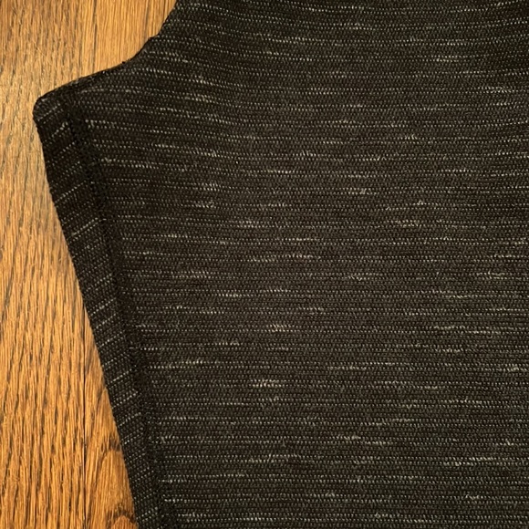 Lululemon Wunder Under Crop ll Size 4 - Picture 10 of 12